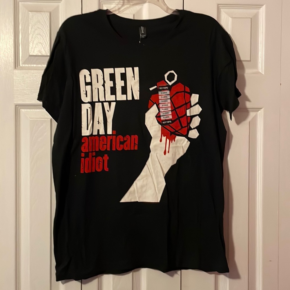 Green Day Black Graphic Tee